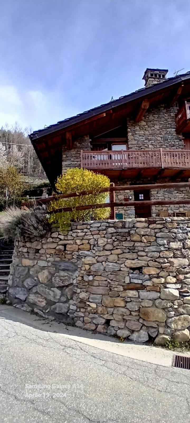 Relax Mountain Apartment La Salle Exterior photo